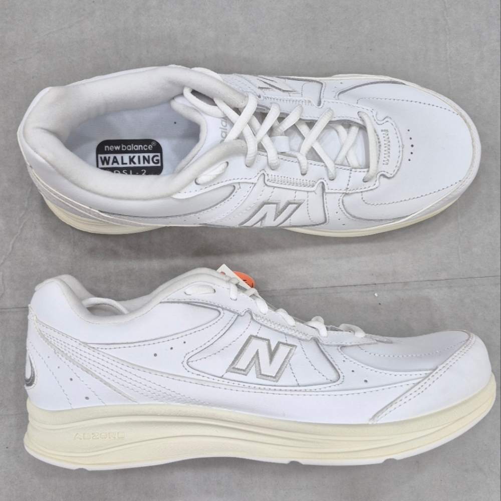 New Balance 577 walking DSL-2 sneakers men's size 8.5 2E white Absorb cream sole
